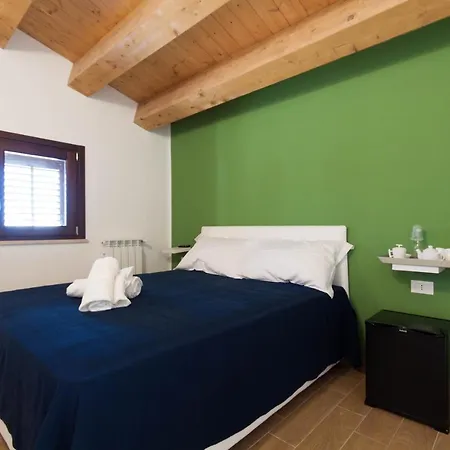 Verdirooms158 Bed & Breakfast