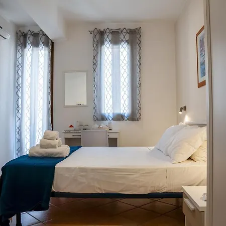 Verdirooms158 Bed & Breakfast 3*
