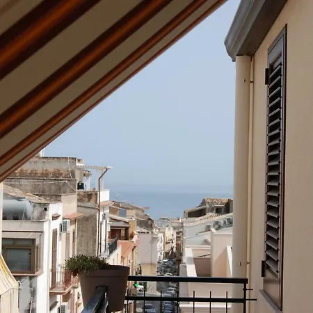 Verdirooms158 3* Castellammare del Golfo